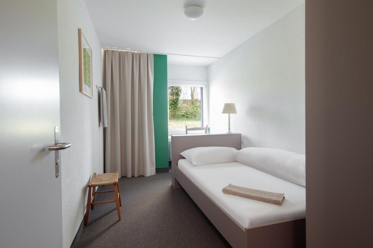Le Domaine Hotell Villars-Sur-Glane Exteriör bild